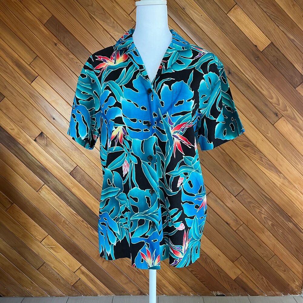 Vintage Hilo Hattie Camp Aloha Shirt